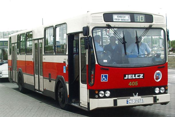 Stary autobus Jelcz