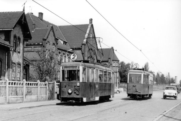 Archiwalne zdjęcie tramwajów